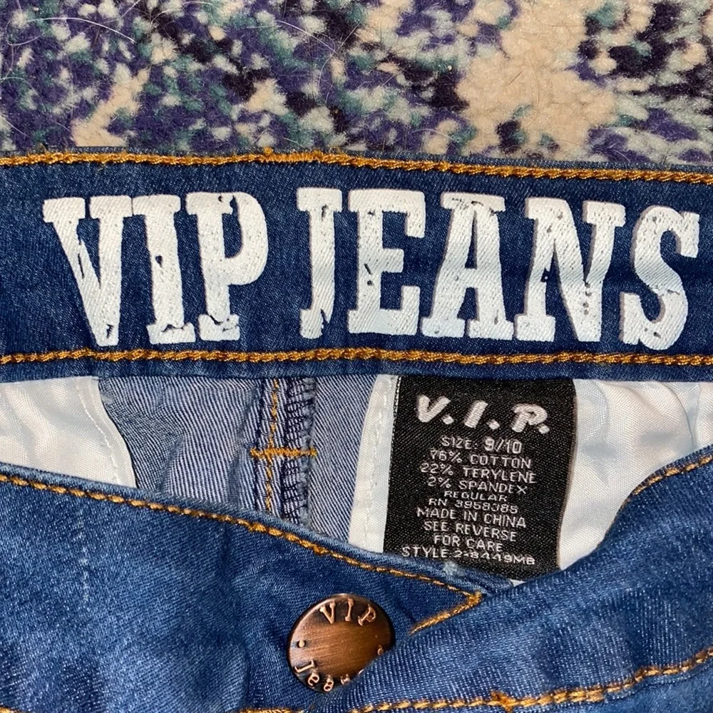 VIP Jeans (Jeggings) - Picture 6 of 9